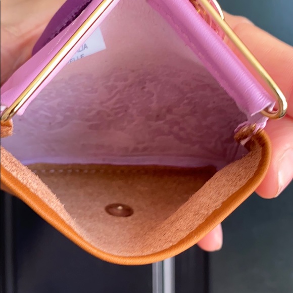 Lilac and tan leather coin purse - Picture 9 of 14